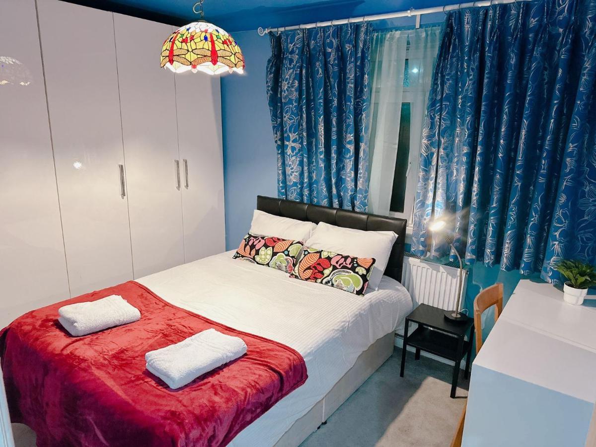 Luxury Double Blue Room Londra Dış mekan fotoğraf
