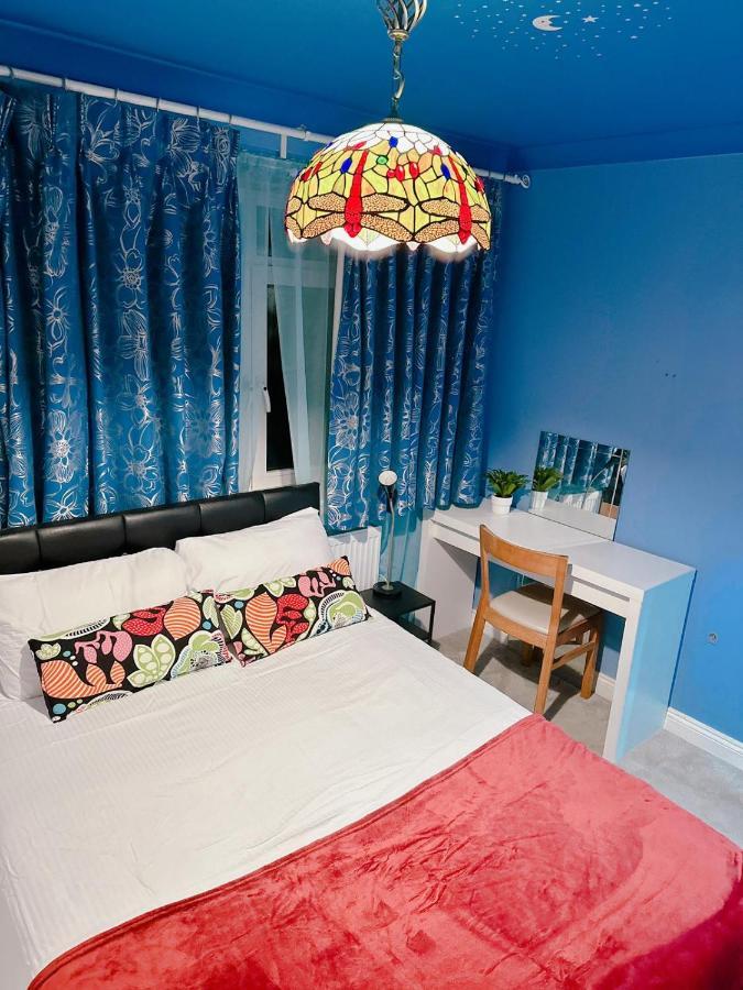 Luxury Double Blue Room Londra Dış mekan fotoğraf